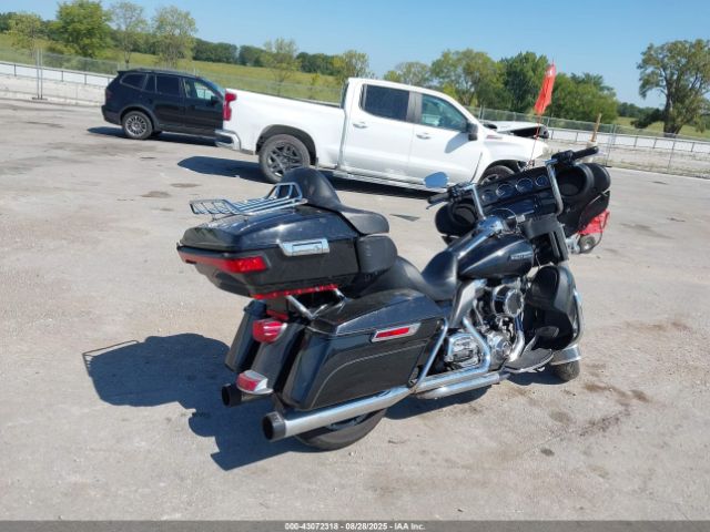 2014 HARLEY-DAVIDSON FLHTCU 1HD1FCM17EB676625 Photo 3