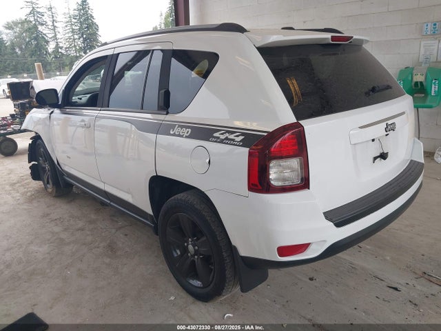 1C4NJDBB9GD756048 Jeep Compass