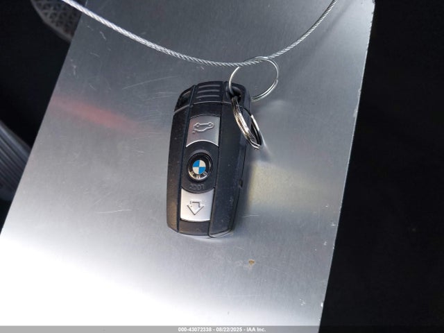 BMW X1 2014 WBAVM1C53EVW50536 Image 11