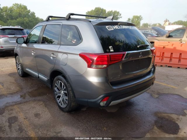 2018 MITSUBISHI OUTLANDER JA4AZ3A3XJZ058130 Photo 2