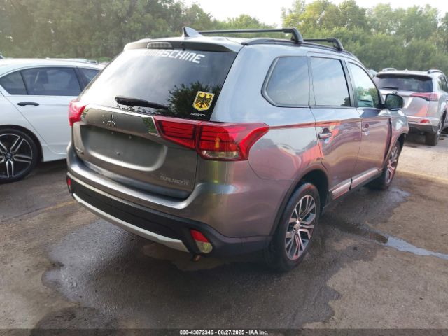 2018 MITSUBISHI OUTLANDER JA4AZ3A3XJZ058130 Photo 3