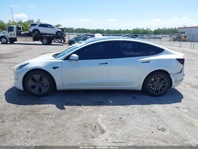 5YJ3E1EA6PF502075 Tesla MODEL 3