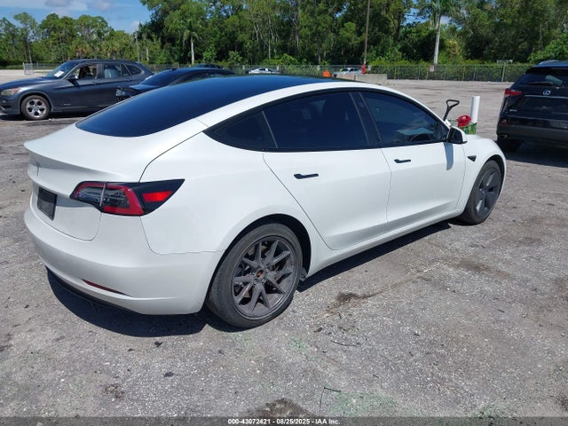 2023 TESLA MODEL 3 5YJ3E1EA6PF502075 Photo 3