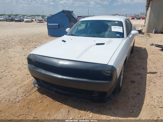 Dodge Challenger 2014 2C3CDYAG4EH233852 Image 12