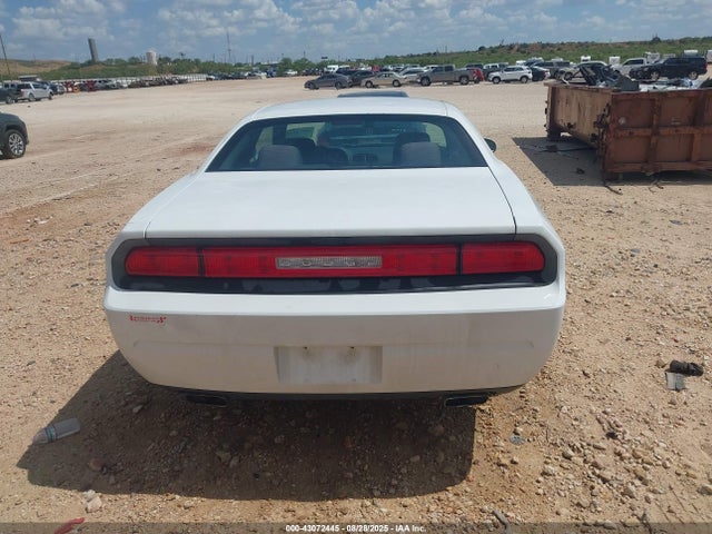 Dodge Challenger 2014 2C3CDYAG4EH233852 Image 16