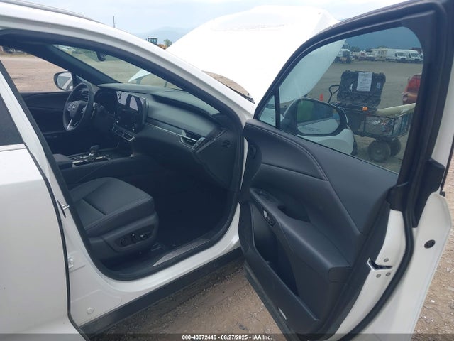 Lexus a25a-fxs 2025 2T2BBMCA3SC069672 Image 5