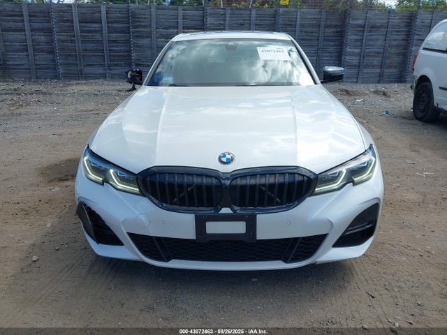 3MW5R7J00N8C29890 BMW 330I