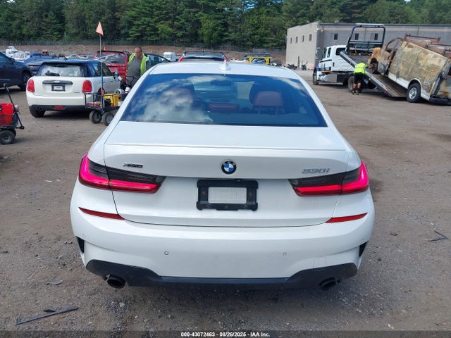 3MW5R7J00N8C29890 BMW 330I
