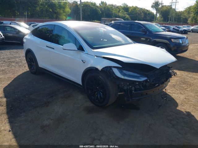 2017 TESLA MODEL X 5YJXCDE27HF040404