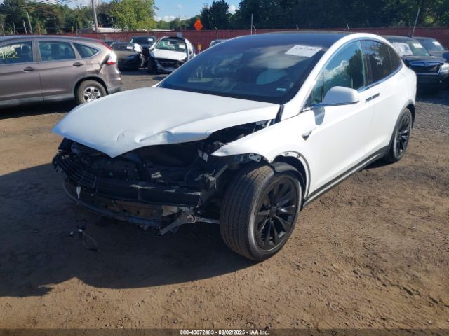 2017 TESLA MODEL X 5YJXCDE27HF040404 Photo 5