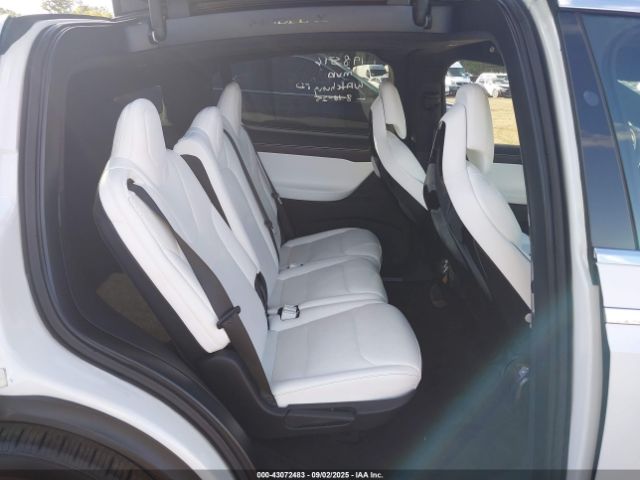 2017 TESLA MODEL X 5YJXCDE27HF040404 Photo 7