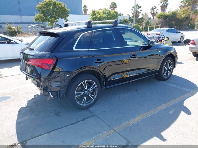 WA1G2AFY0L2062464 Audi Q5 E