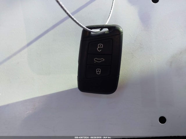 Volkswagen 1.4 tsi 2019 3VWC57BU9KM197254 Image 11
