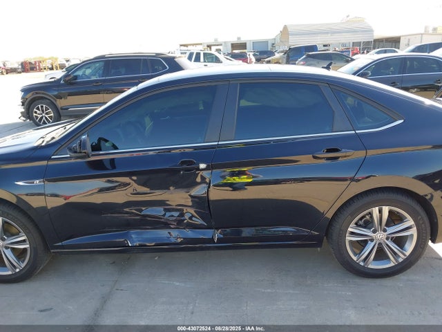 Volkswagen 1.4 tsi 2019 3VWC57BU9KM197254 Image 15