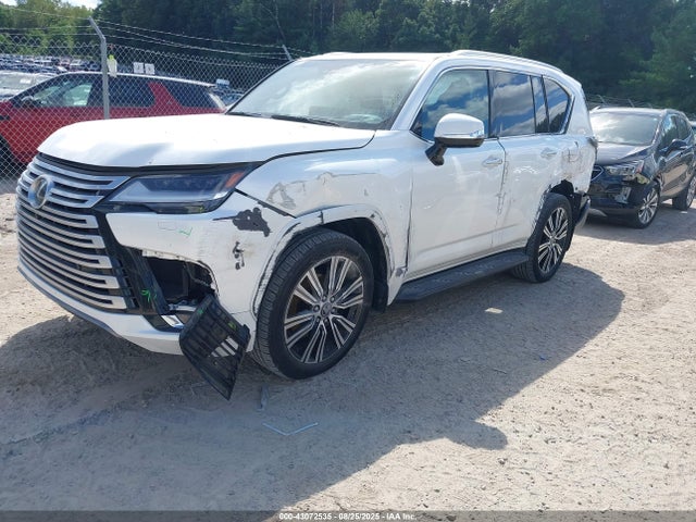 Lexus v35a-fts 2024 JTJGB7CX7R4042288 Image 2