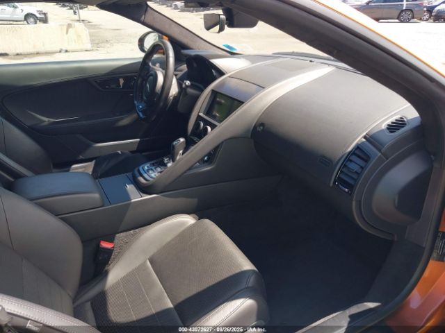 2019 JAGUAR F-TYPE SAJD55EE9KCK61117 Photo 4