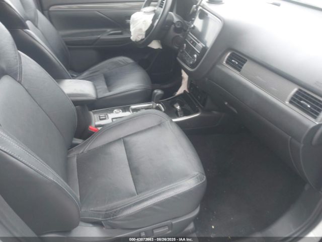 2019 MITSUBISHI OUTLANDER JA4AZ3A3XKZ036646 Photo 4