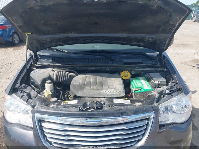 2C4RC1BG3FR535241 Chrysler Town and Country