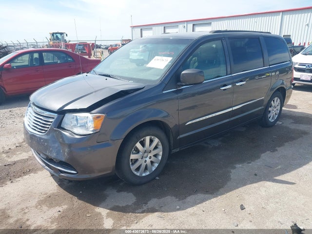 2C4RC1BG3FR535241 Chrysler Town and Country