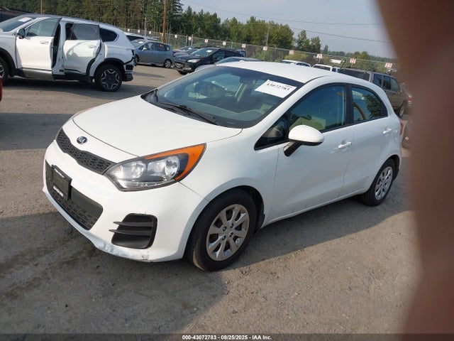 KIA gamma 2016 KNADM5A32G6686784 Image 2