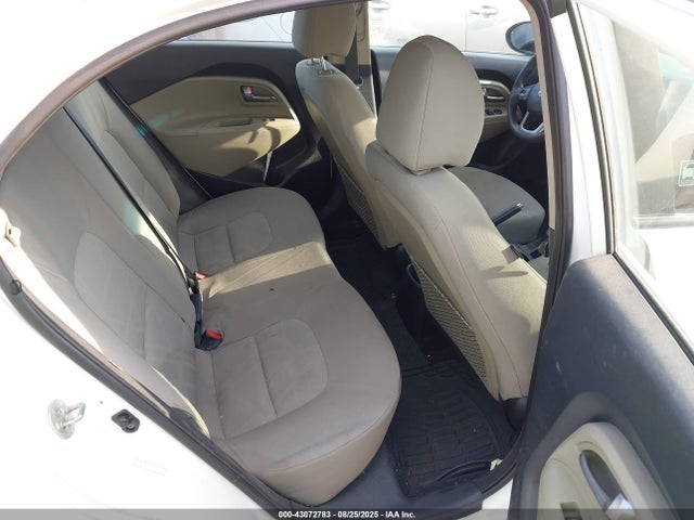 KIA gamma 2016 KNADM5A32G6686784 Image 8