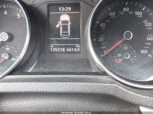 1VWAT7A34GC004586 Volkswagen 1.8t