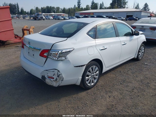 Nissan 2015 2015 3N1AB7AP7FY217792 Image 4