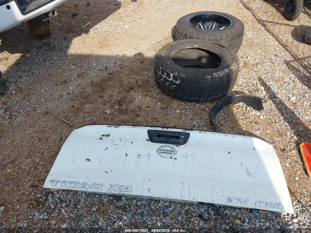1N6BA1RP8HN534063 Nissan Titan