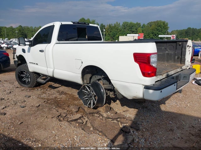 1N6BA1RP8HN534063 Nissan Titan