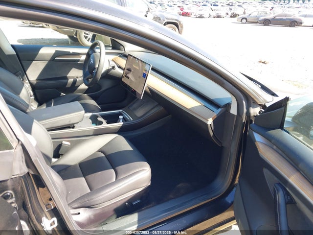 2021 TESLA MODEL 3 5YJ3E1EC7MF086180 Photo 4