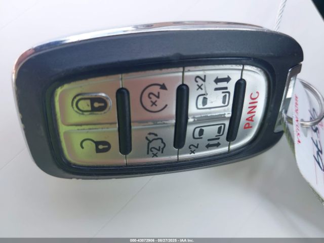 2023 CHRYSLER VOYAGER 2C4RC1CG9PR525801 Photo 10