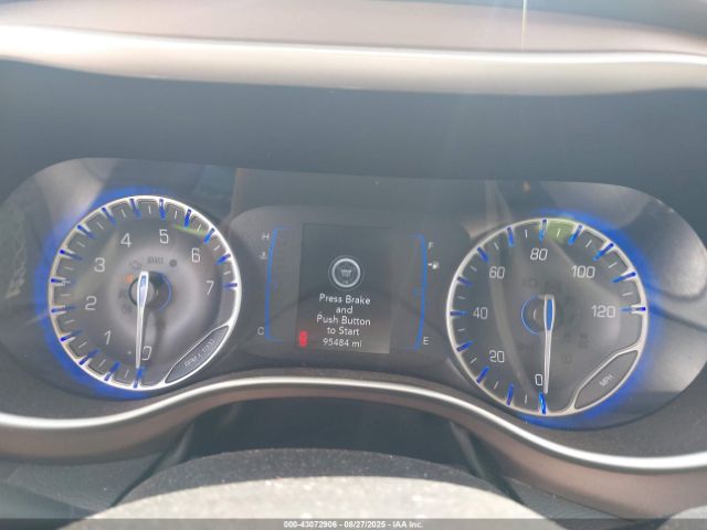 2023 CHRYSLER VOYAGER 2C4RC1CG9PR525801 Photo 6