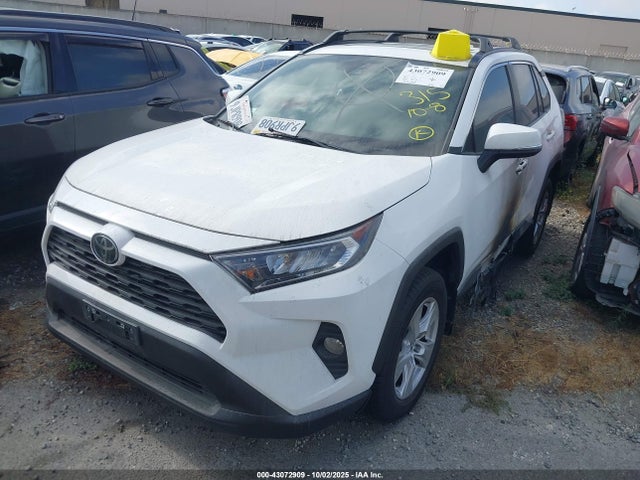 Toyota a25a-fks 2021 2T3W1RFV3MW107849 Image 2