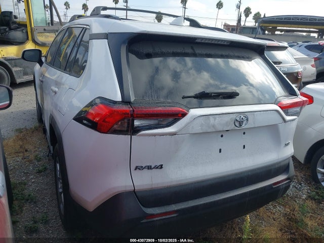 Toyota a25a-fks 2021 2T3W1RFV3MW107849 Image 3