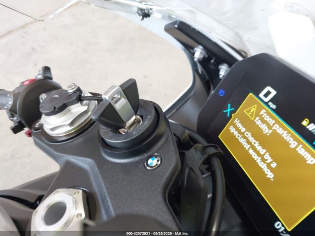 2023 BMW S 1000 WB10E6304P6H79782 Photo 10