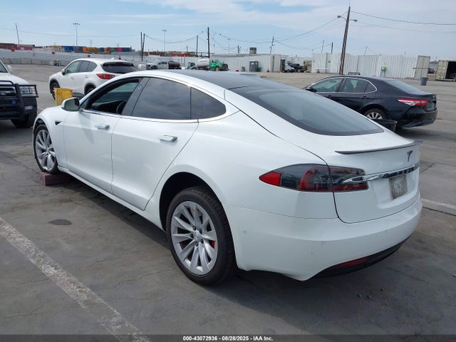 2020 TESLA MODEL S 5YJSA1E44LF364385 Photo 2