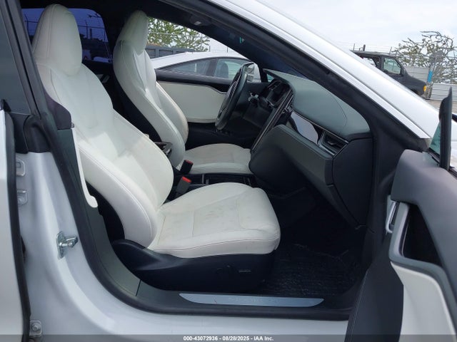 2020 TESLA MODEL S 5YJSA1E44LF364385 Photo 4