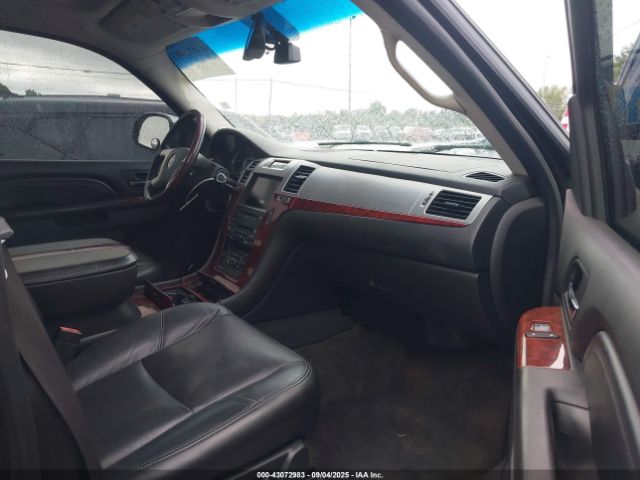 2010 CADILLAC ESCALADE 1GYUKBEFXAR133392 Photo 4