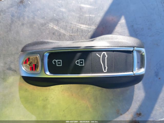 2025 PORSCHE PANAMERA WP0AA2YA8SL001781 Photo 10