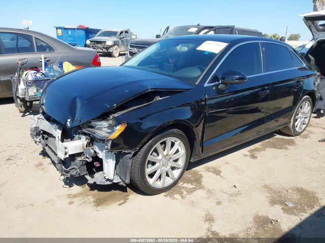 2015 AUDI A3 WAUCJGFF3F1091652 Photo 1