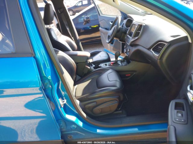 2019 JEEP CHEROKEE 1C4PJMBX8KD257562 Photo 4