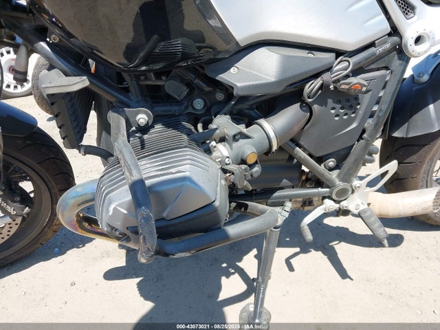 WB10L5303M6E12402 BMW R Ninet