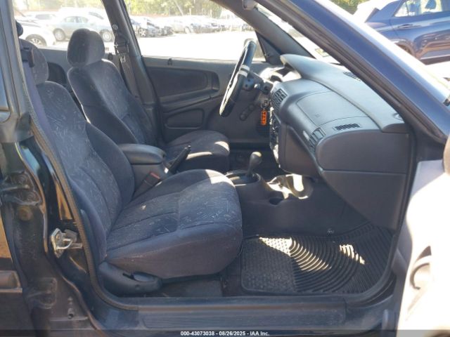 1998 DODGE NEON 1B3ES47Y3WD732189 Photo 4