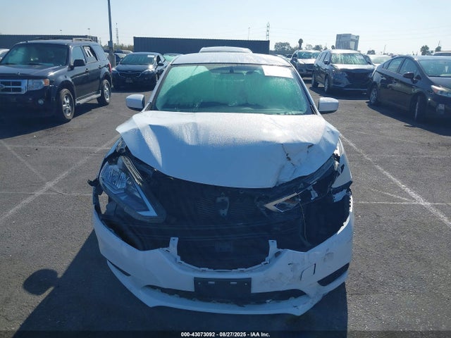 Nissan Sentra 2019 3N1AB7AP7KY232867 Image 13