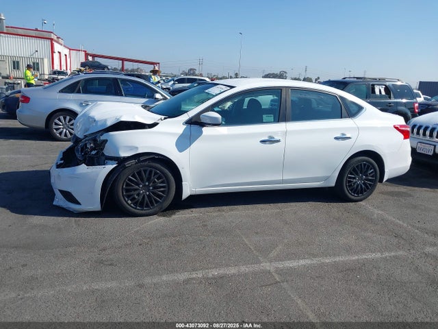 Nissan Sentra 2019 3N1AB7AP7KY232867 Image 15