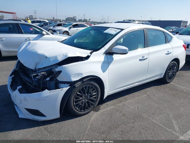 Nissan Sentra 2019 3N1AB7AP7KY232867 Image 2