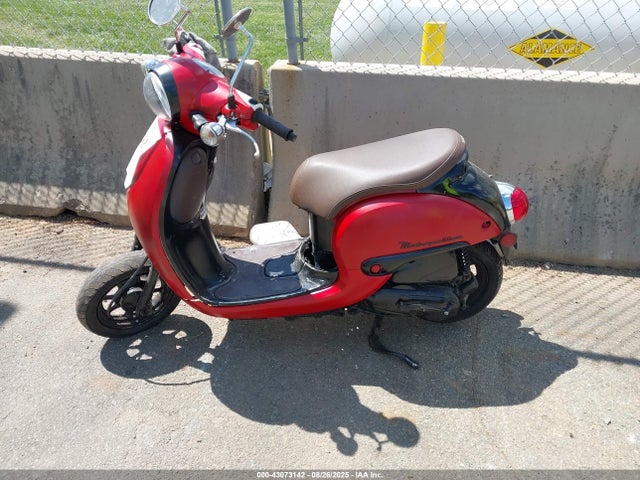 Honda NCW50 2024 JH2AF7717RK701475 Image 11