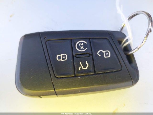 3VWCB7BUXLM057756 Volkswagen 1.4 tsi