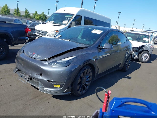 7SAYGDEFXNF499324 Tesla Model Y