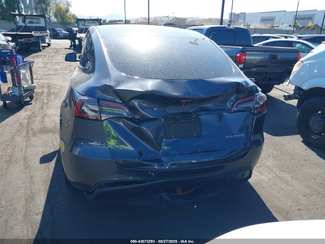7SAYGDEFXNF499324 Tesla Model Y